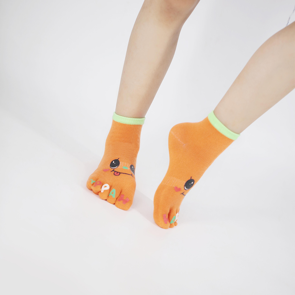 Chaussettes courtes à cinq doigts imprimées en offset pour enfants