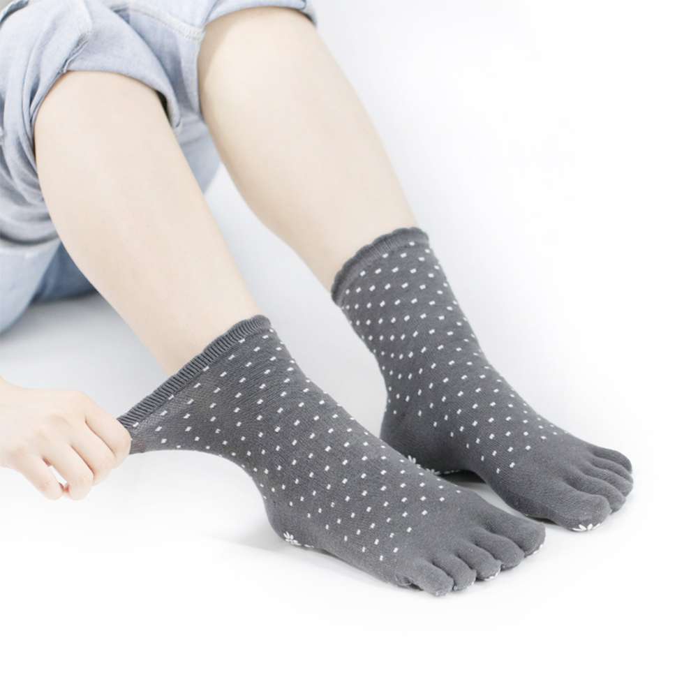 Chaussettes de yoga hautes antidérapantes en silicone à cinq orteils